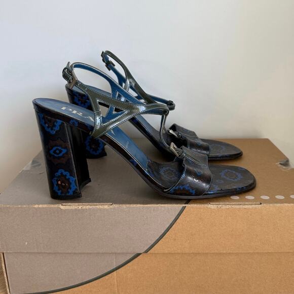 RARE Vintage Prada Blue Floral Chunky Women Heels - SZ 39 1/2 / US 9.5 - Picture 3 of 14